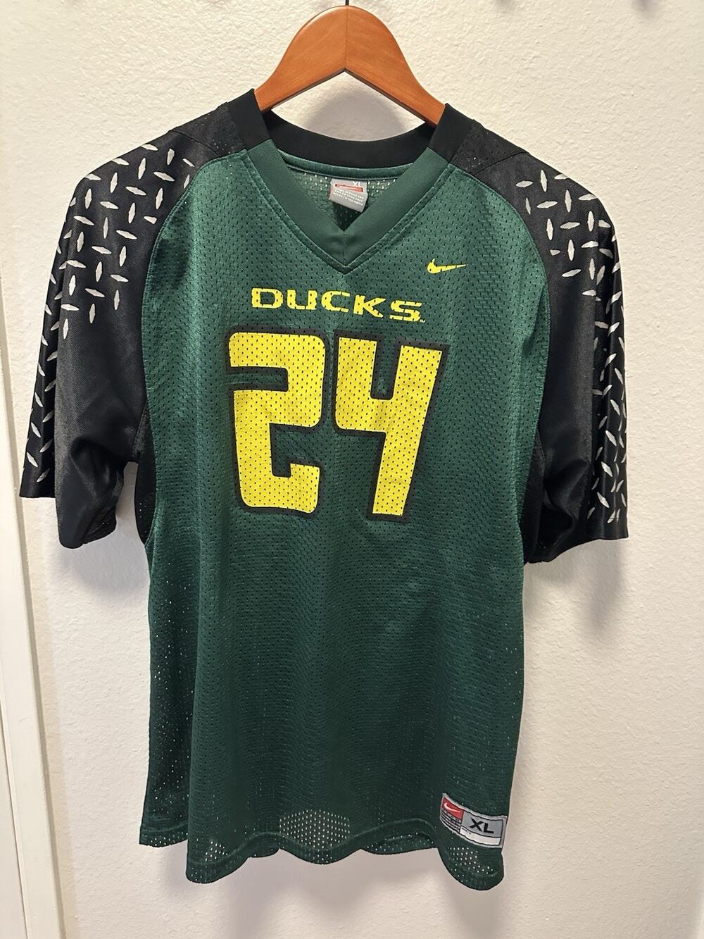 Vintage 2008 University Of Oregon Jersey, Youth XL